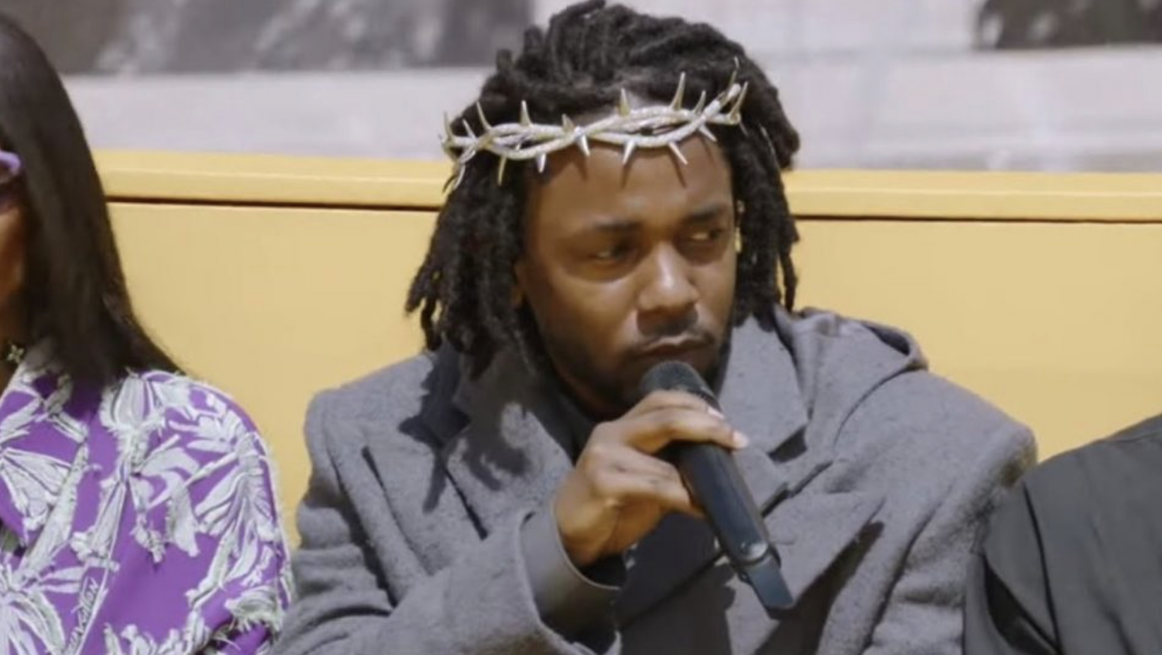 Kendrick Lamar pays tribute to Virgil Abloh at Louis Vuitton Paris show