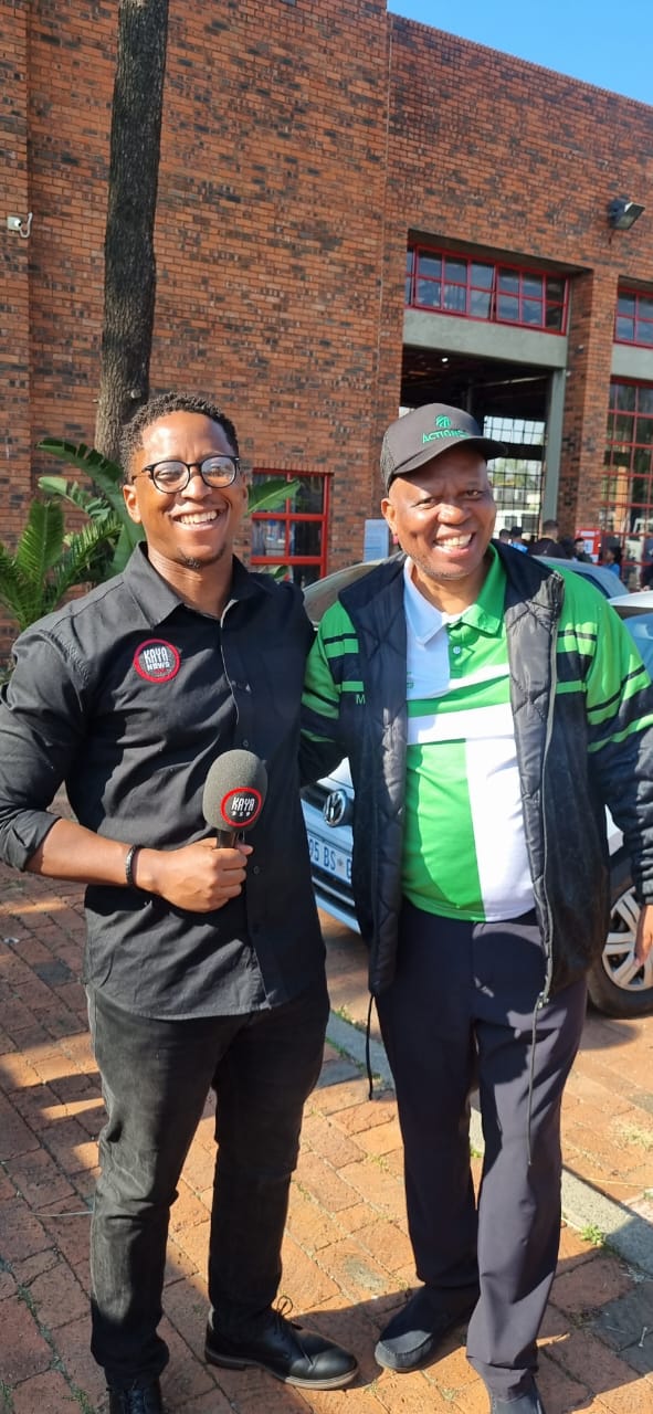 Herman Mashaba casts his vote at Sandton Fire Station