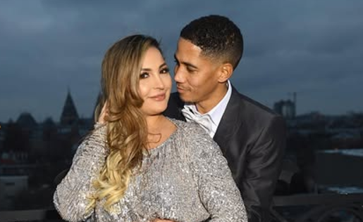 Steven Pienaar and his wife celebrate wedding anniversary