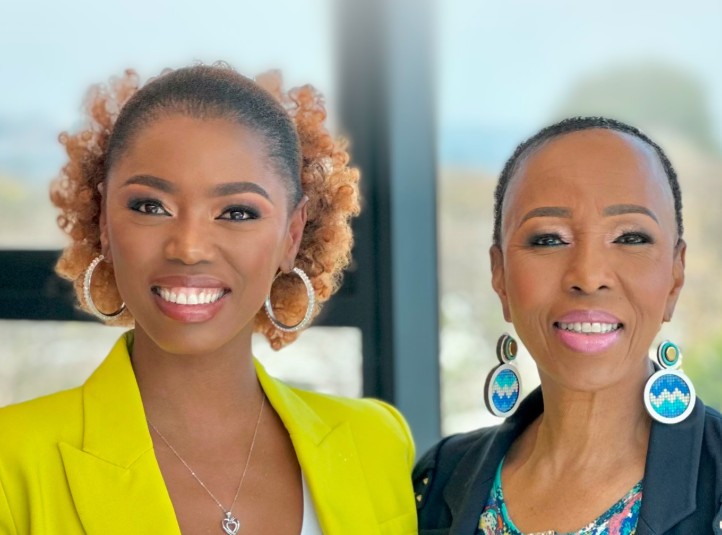 Lira and her late mother Buyi